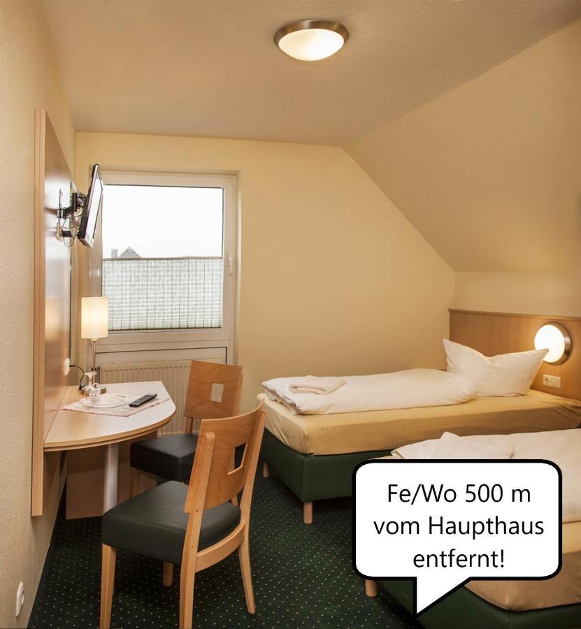 Gaestehaus Scharfe Kurve Lutzow Bagian luar foto